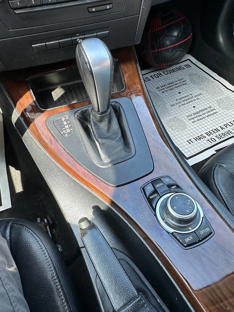 Used 2011 BMW 328i xDrive 328i xDrive AWD 4dr Sedan SULE image 17