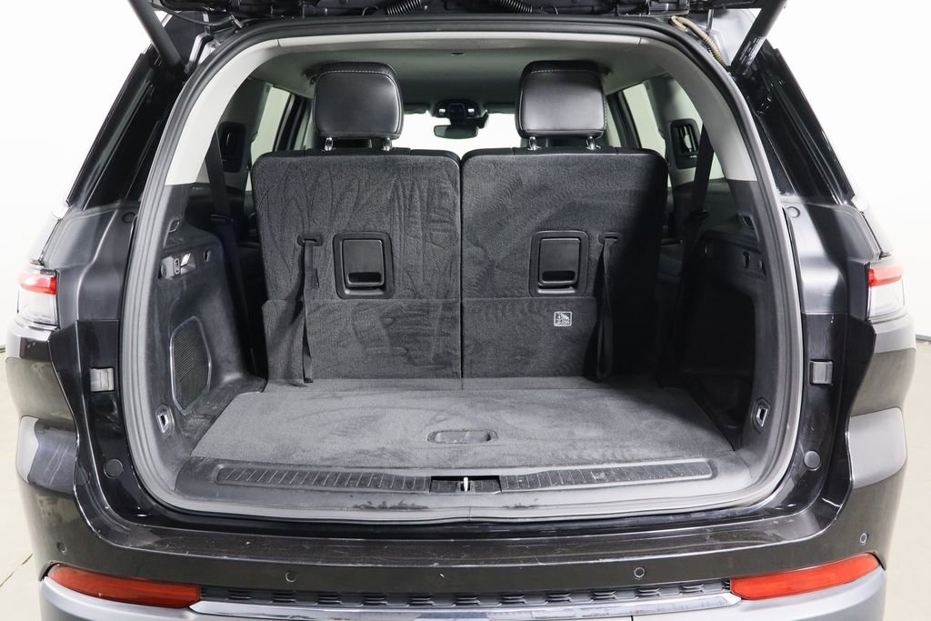 Used 2021 Jeep Grand Cherokee L Limited image 19