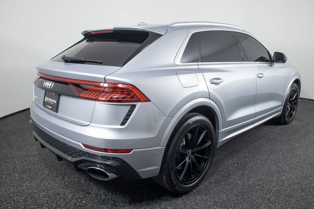 Used 2022 Audi RS Q8 AWD/4WD image 12