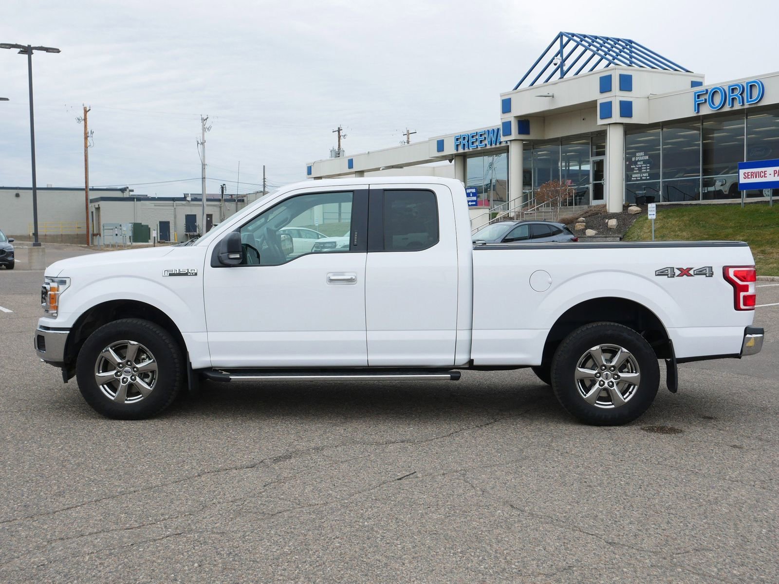 Certified 2020 Ford F150 XLT w/ Equipment Group 302A Luxury image 2