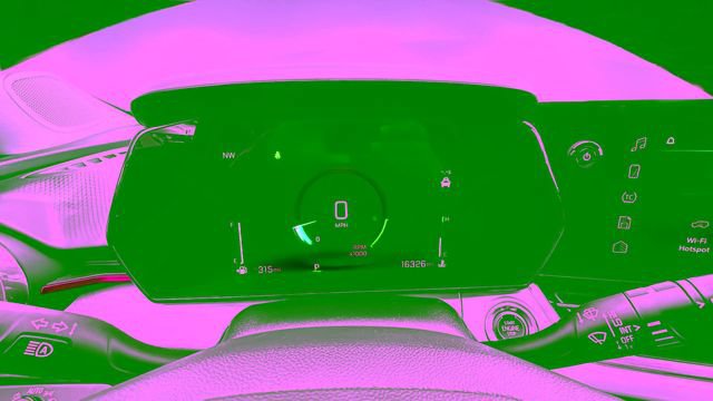 Used 2025 Chevrolet Trax LT w/ Driver Confidence Package FWD image 15