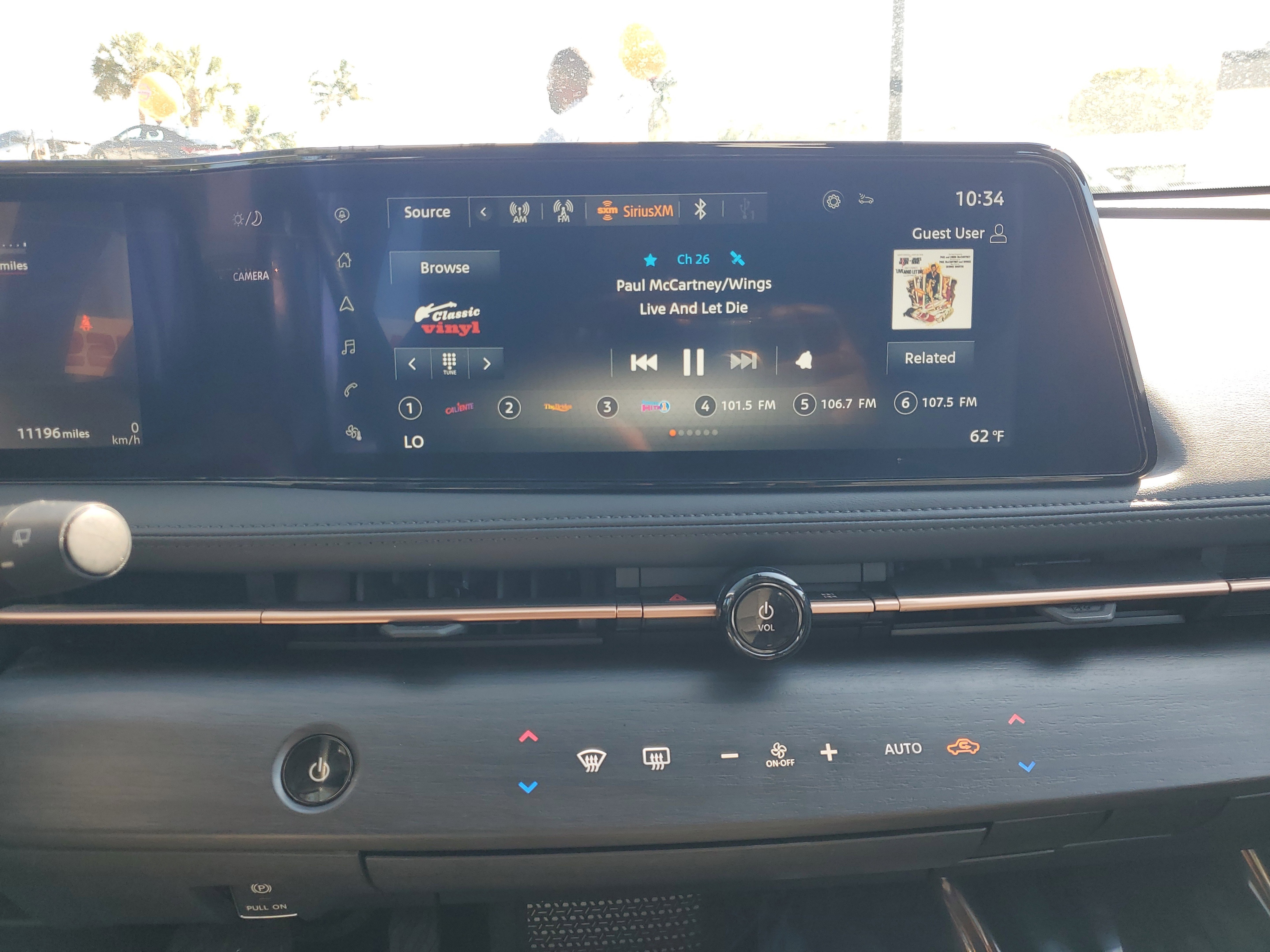 Certified 2023 Nissan Ariya FWD image 23