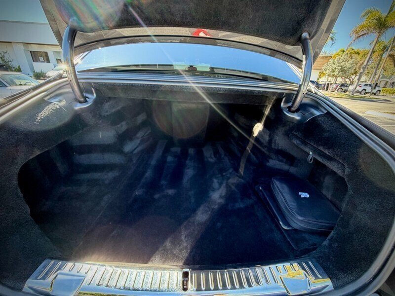 Used 2018 Rolls-Royce Phantom Sedan RWD image 15