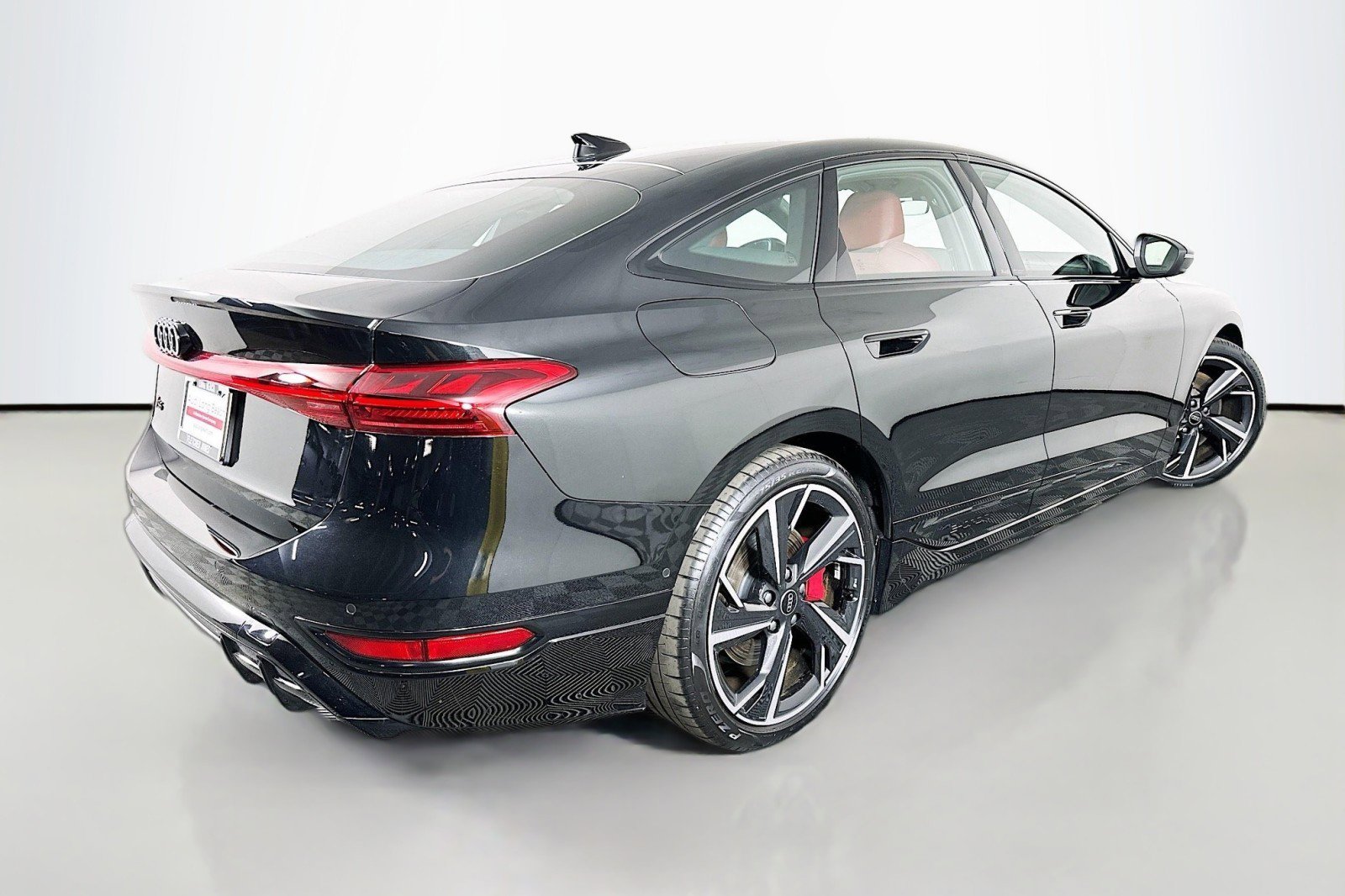 Used 2025 Audi S6 e-tron Prestige w/ 21" Black Optic Package AWD/4WD image 14
