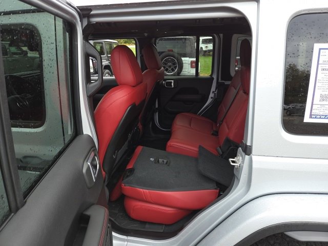 Used 2024 Jeep Wrangler Unlimited Rubicon 392 image 52