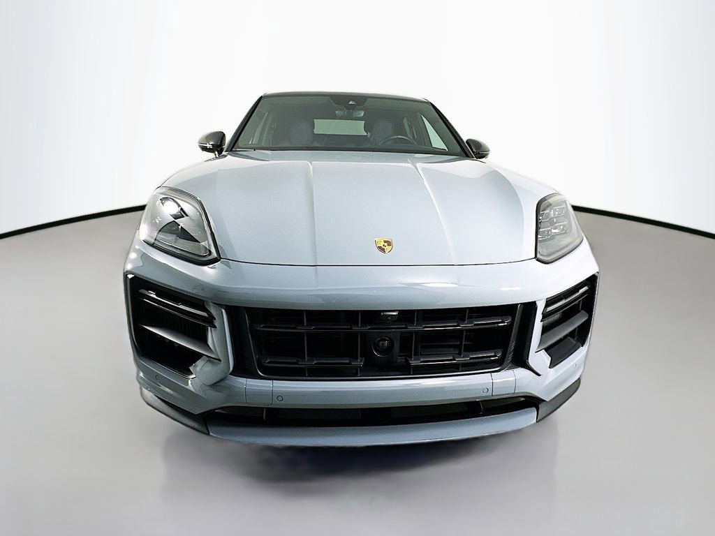 Used 2024 Porsche Cayenne Turbo GT image 6