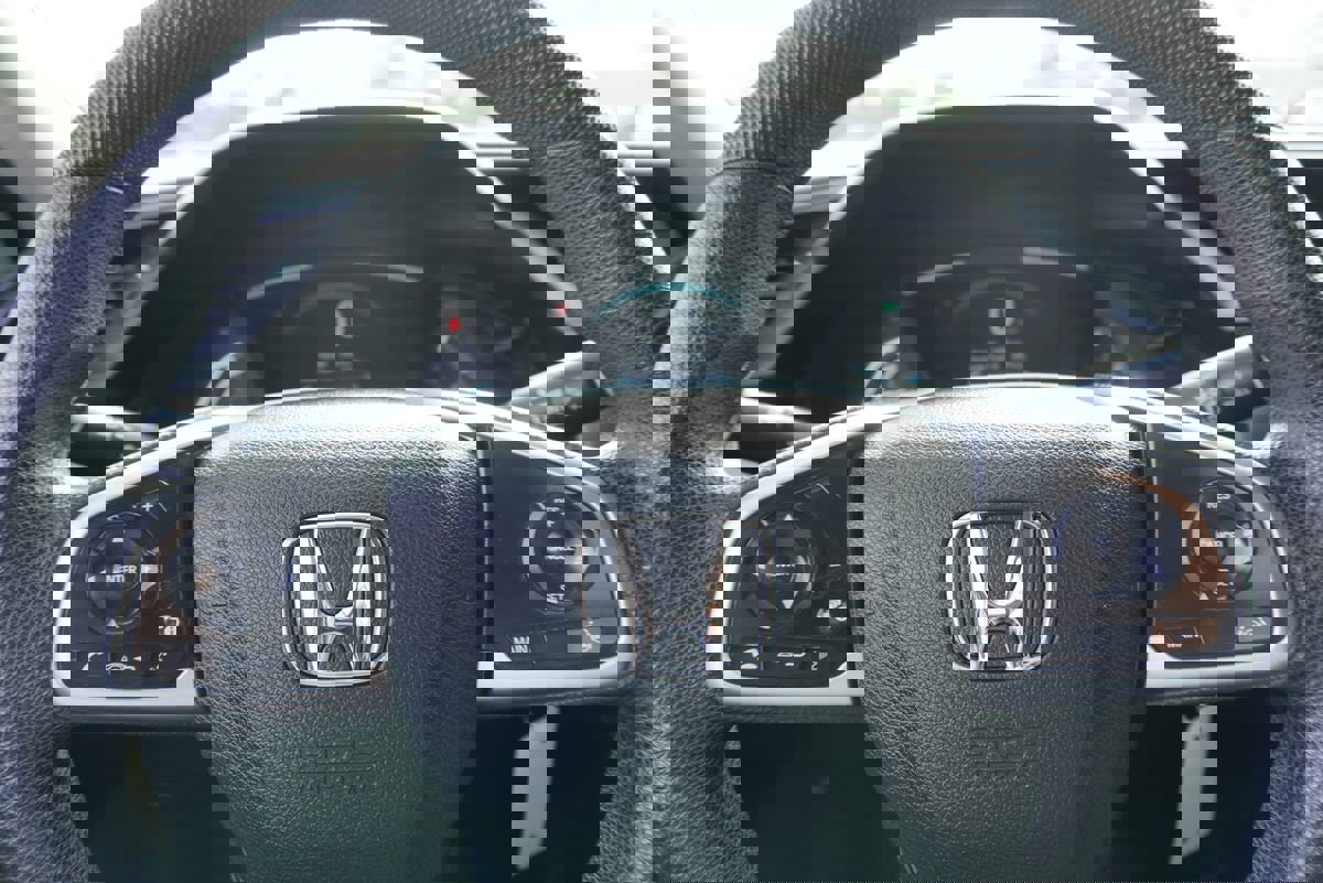 Used 2019 Honda Civic LX image 25