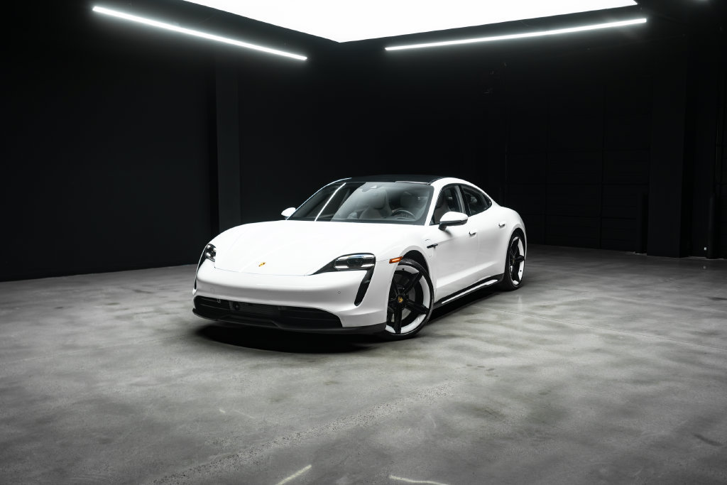 Used 2021 Porsche Taycan 4S AWD/4WD image 49