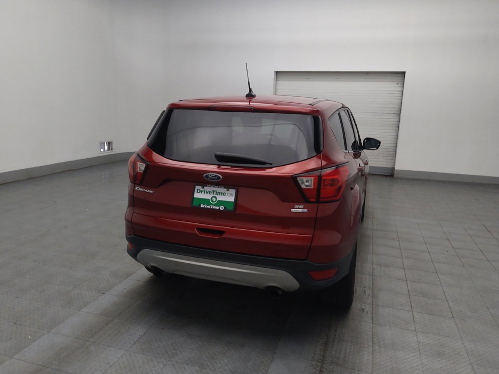 Used 2019 Ford Escape SE image 7