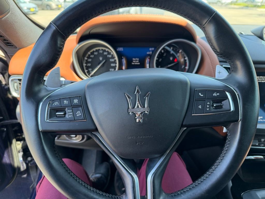 Used 2019 Maserati Levante AWD/4WD image 9