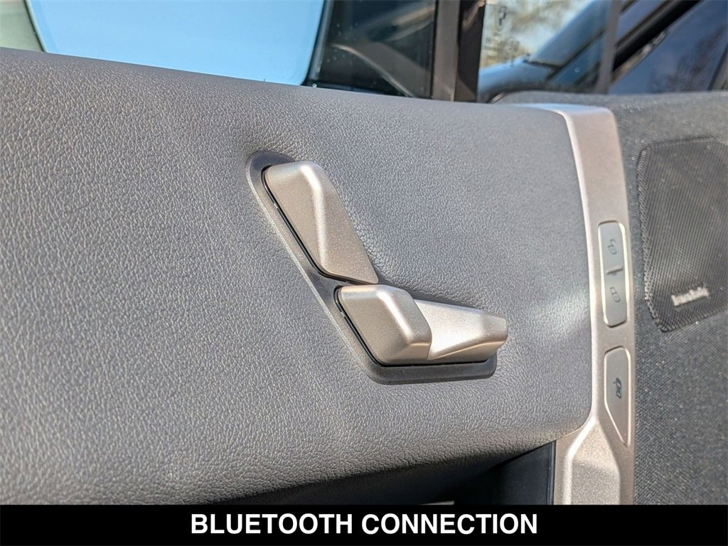 Used 2025 BMW iX xDrive50 image 13