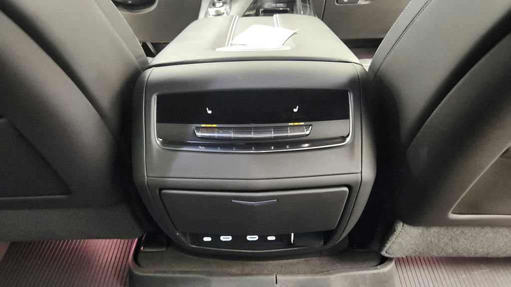 Used 2023 Cadillac Escalade V AWD/4WD image 28