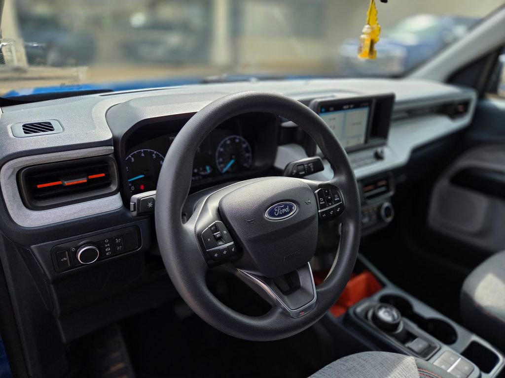 Used 2022 Ford Maverick XLT image 13