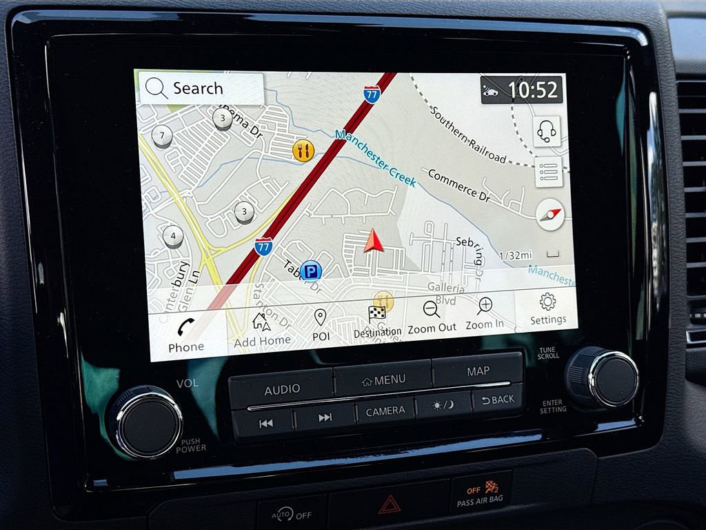 Used 2024 Nissan Frontier PRO-4X w/ Technology Package image 13