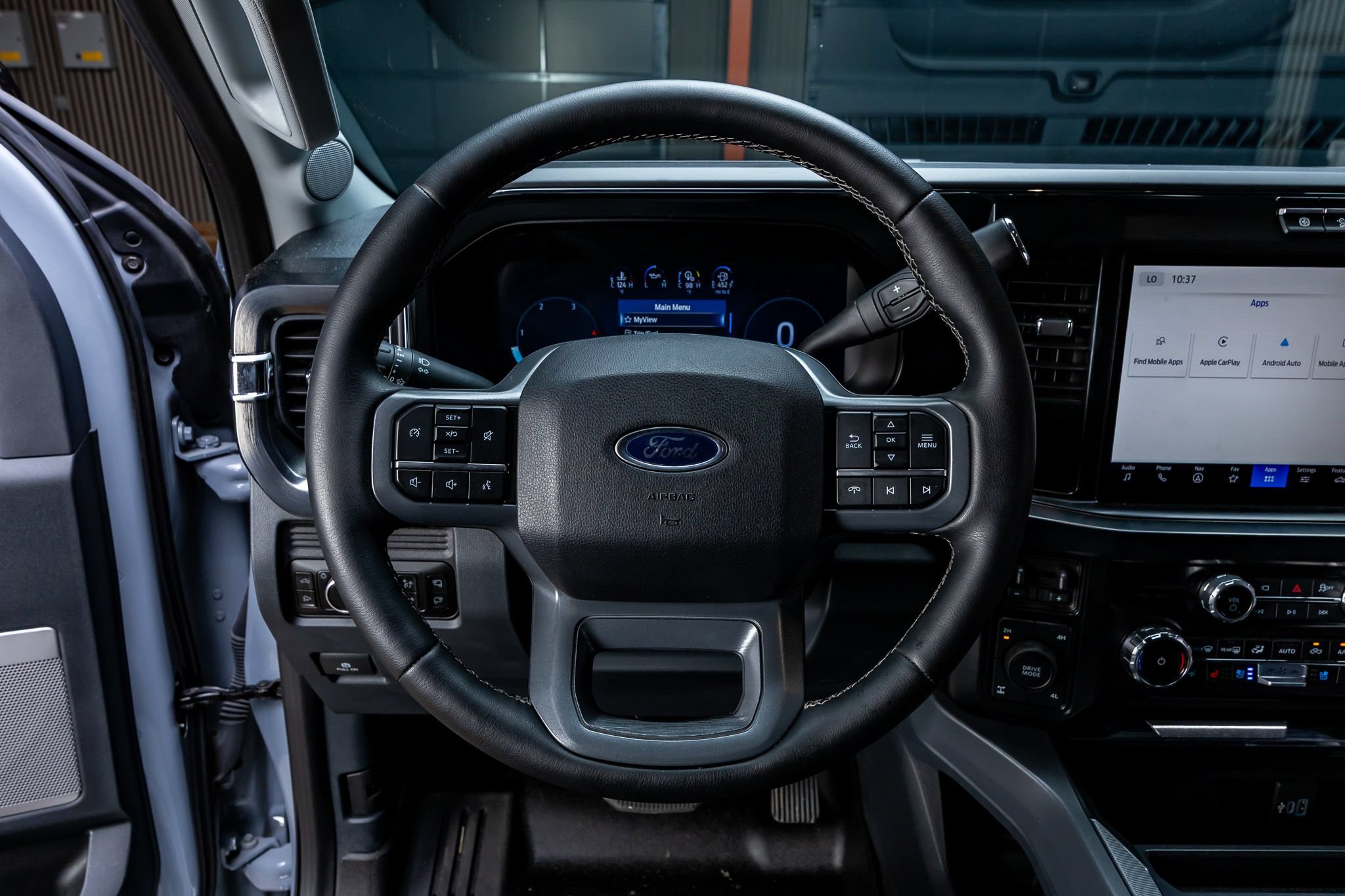 Used 2025 Ford F350 Lariat w/ FX4 Off-Road Package AWD/4WD image 19