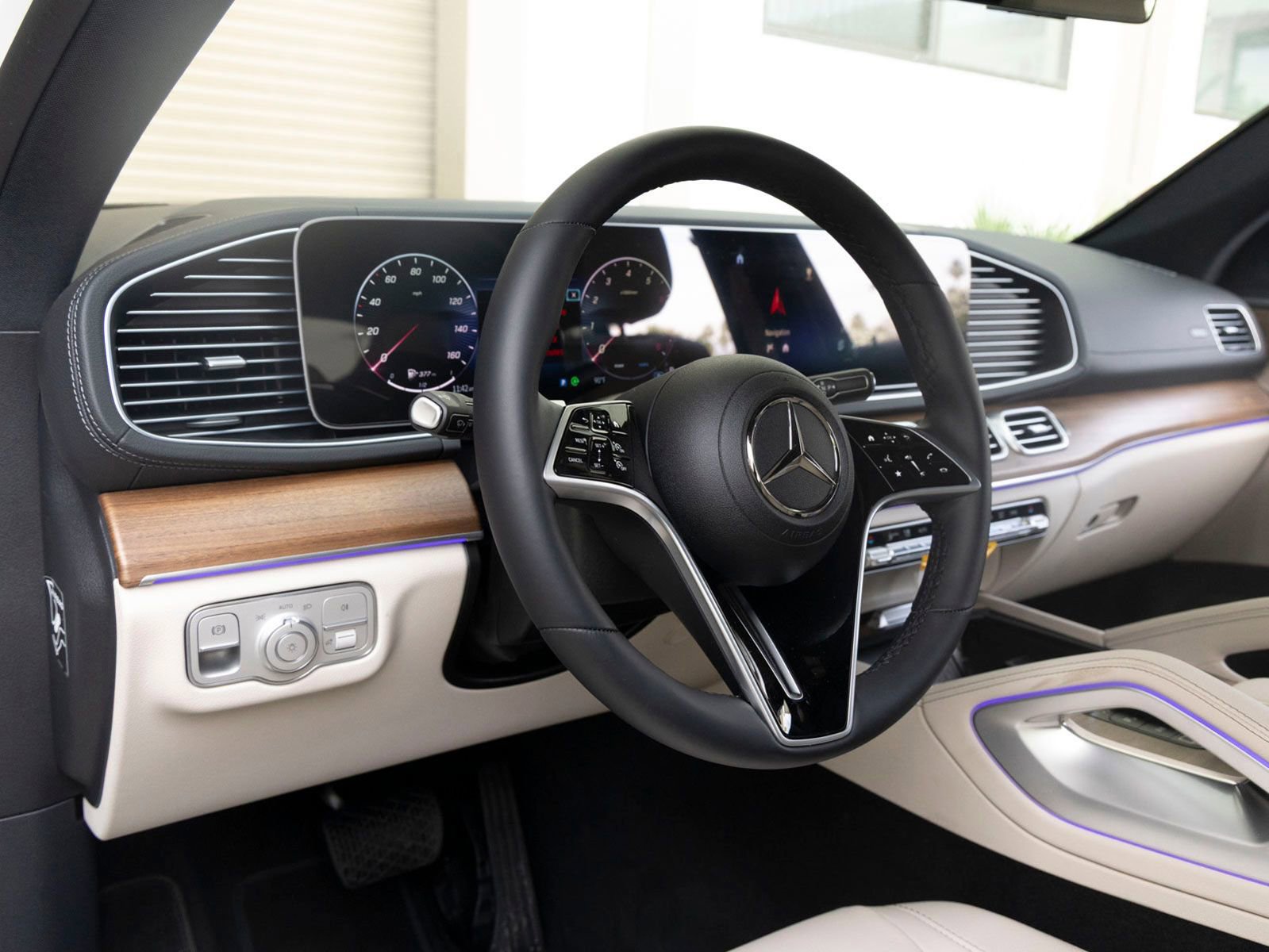 New 2026 Mercedes-Benz GLE 450 4MATIC Coupe image 15