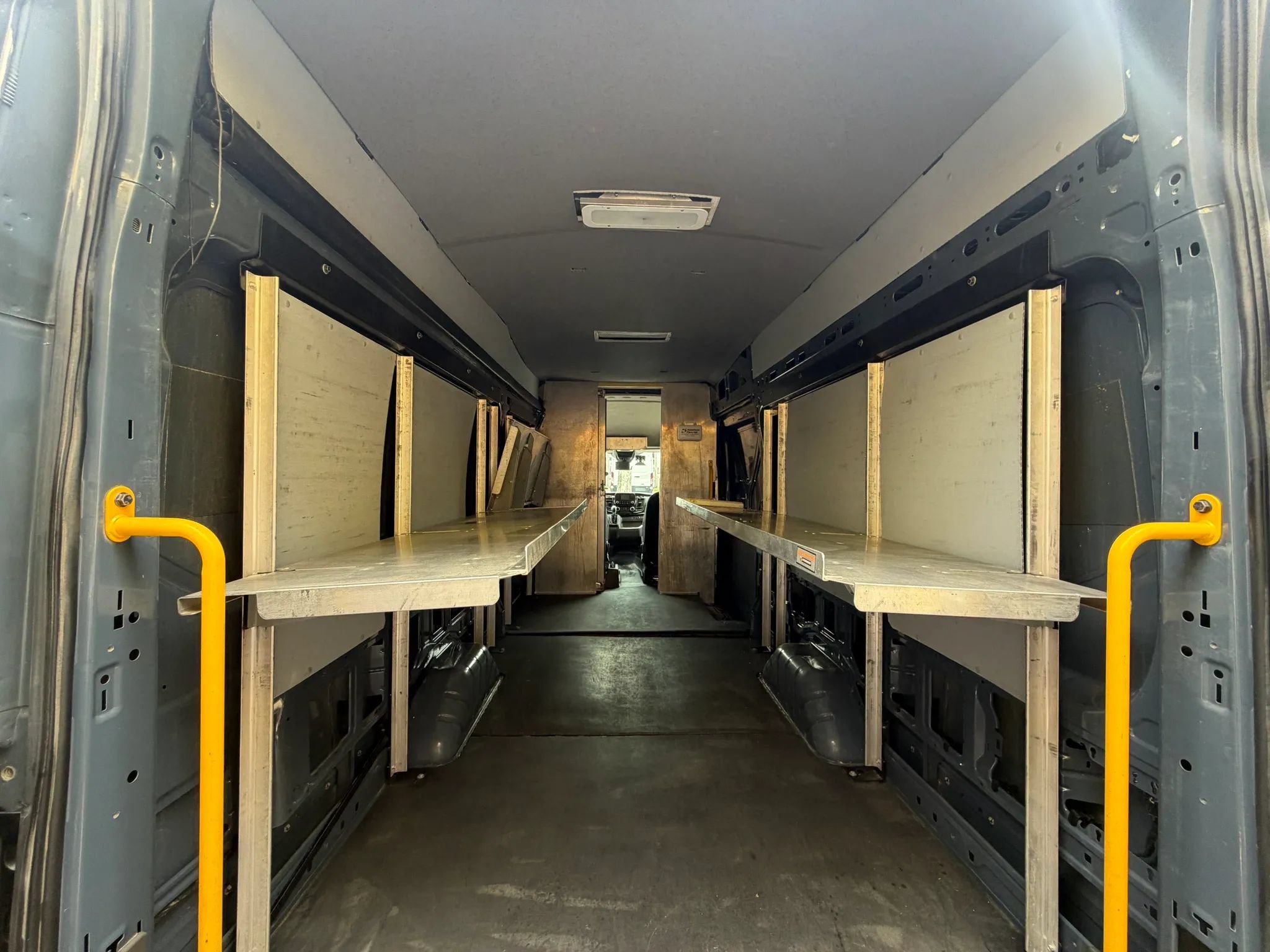 Used 2020 Ford Transit 250 148 High Roof Extended RWD image 5