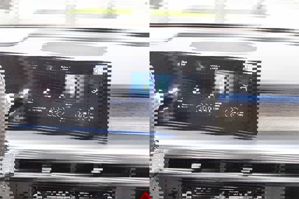 New 2026 Hyundai Ioniq 9 SEL image 16