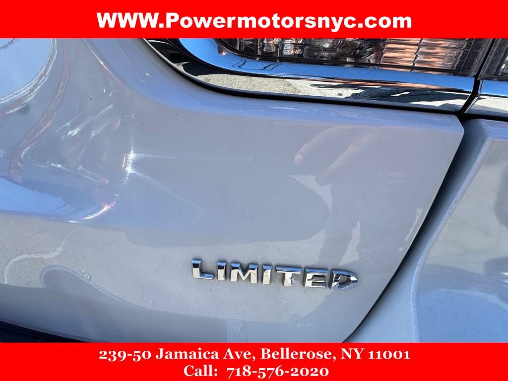 Used 2019 Jeep Grand Cherokee Limited AWD/4WD image 10