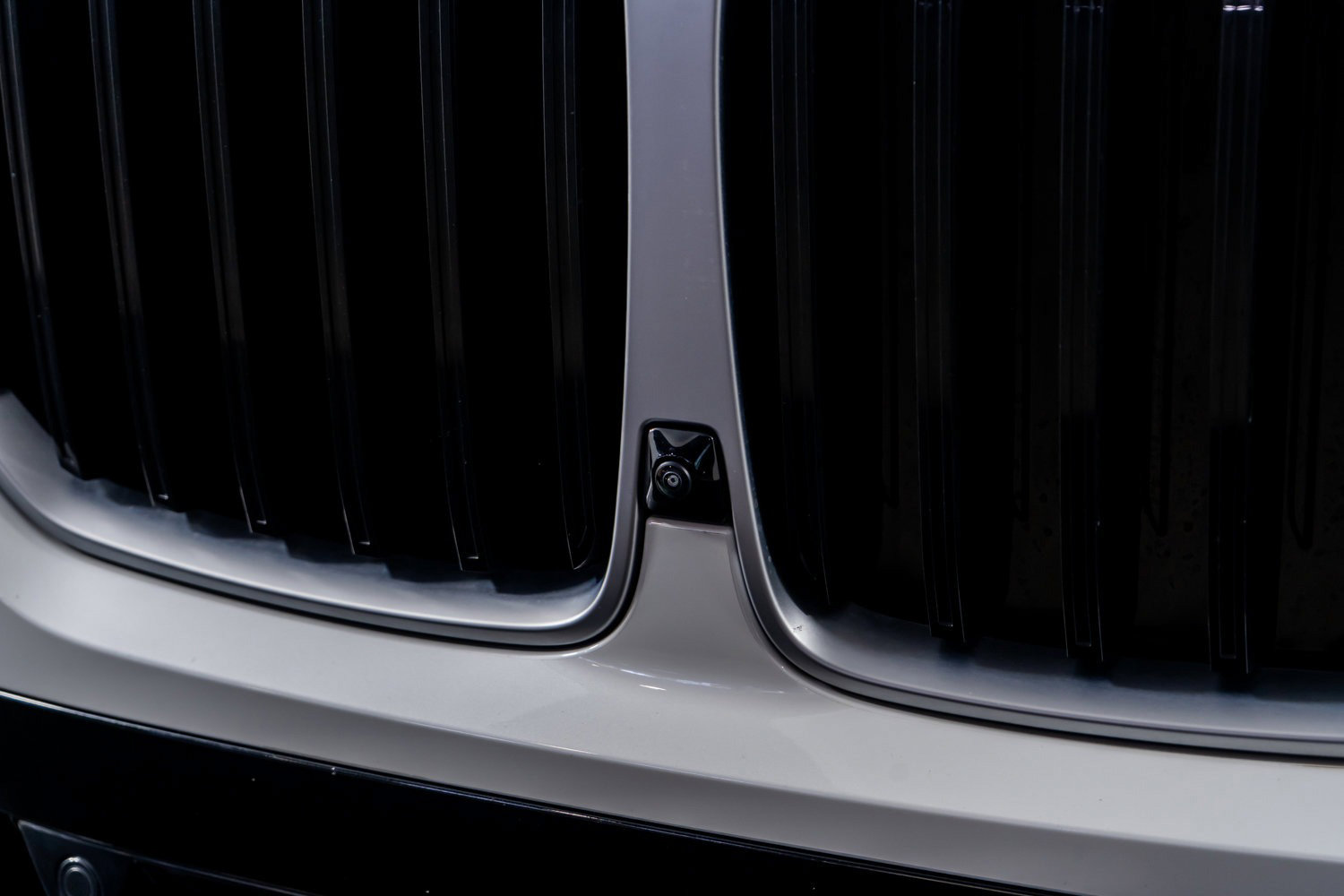 Used 2025 BMW X7 M60i image 26