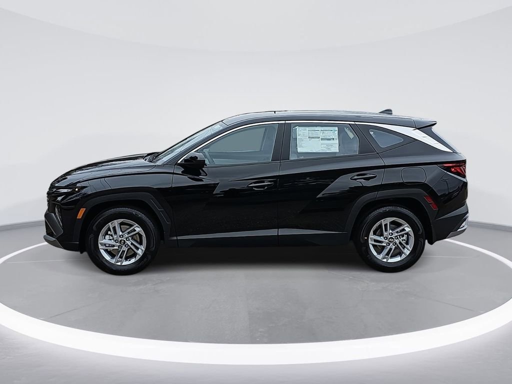 New 2026 Hyundai Tucson SE image 8