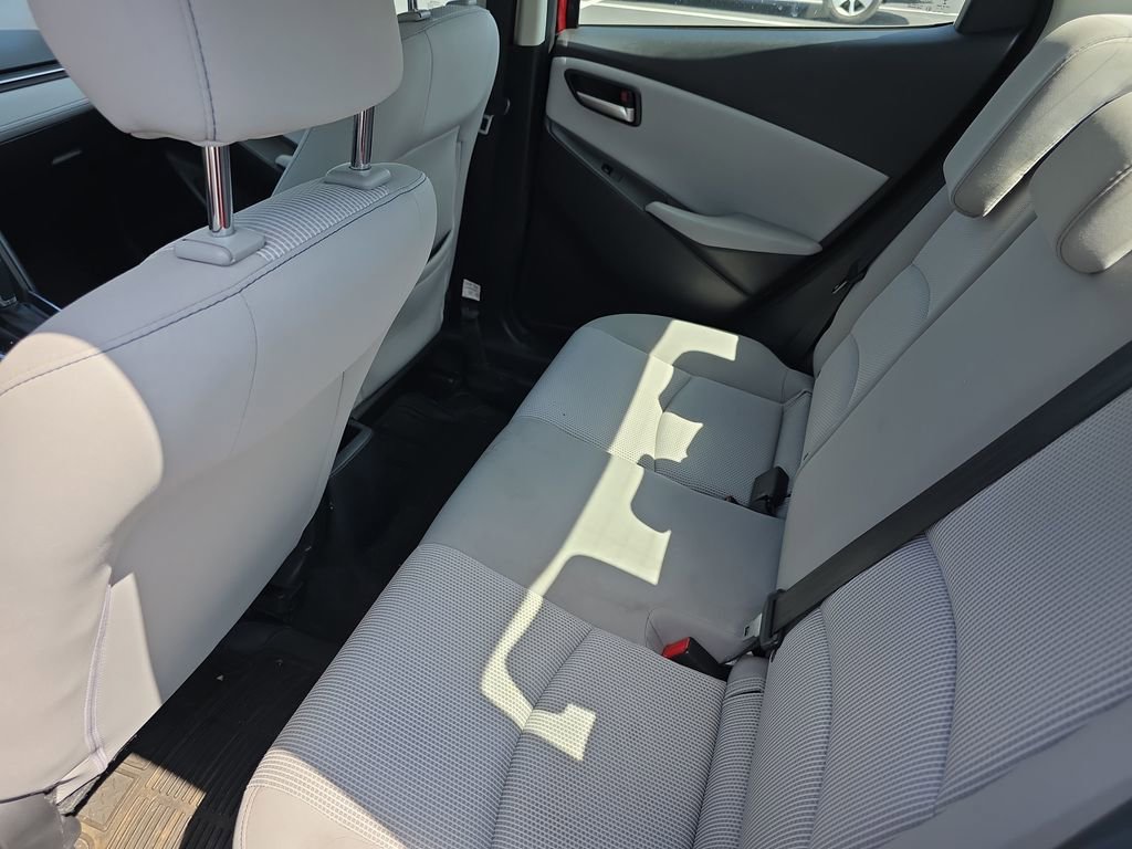 Used 2020 Toyota Yaris LE FWD image 15