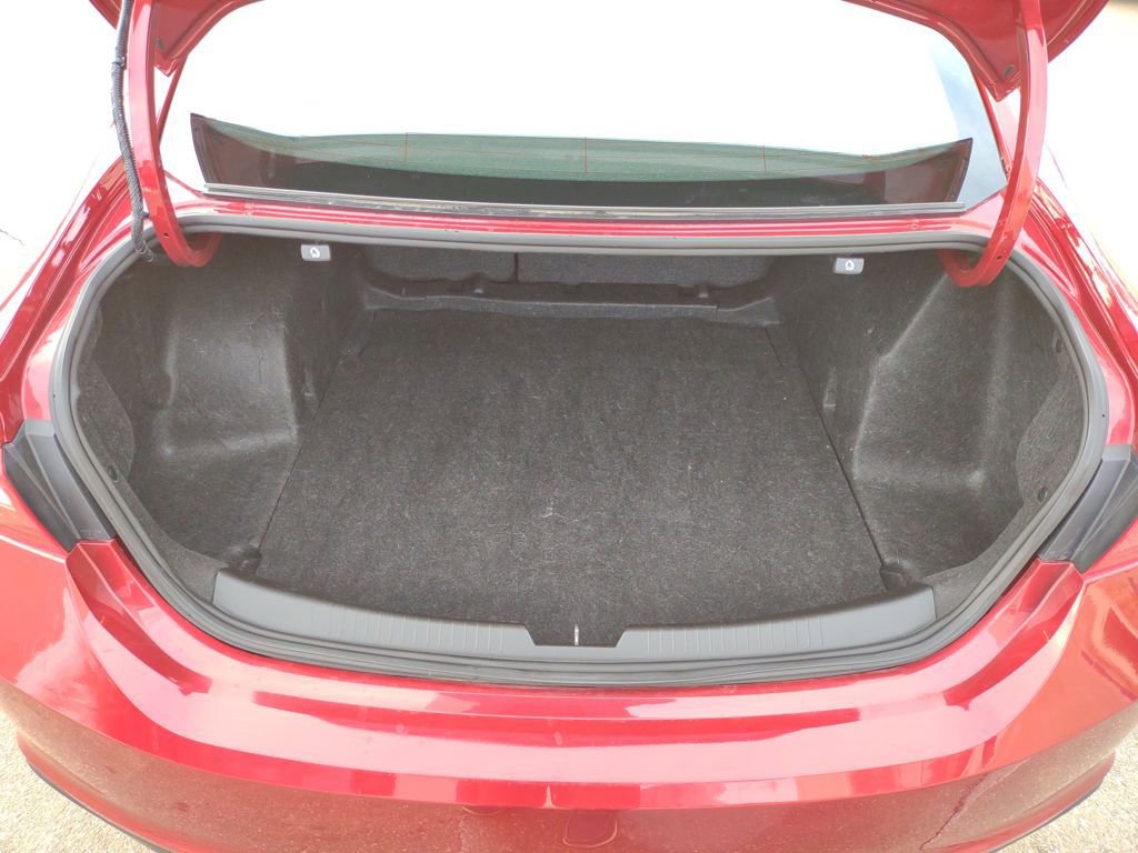 Used 2023 Chevrolet Malibu LT image 22