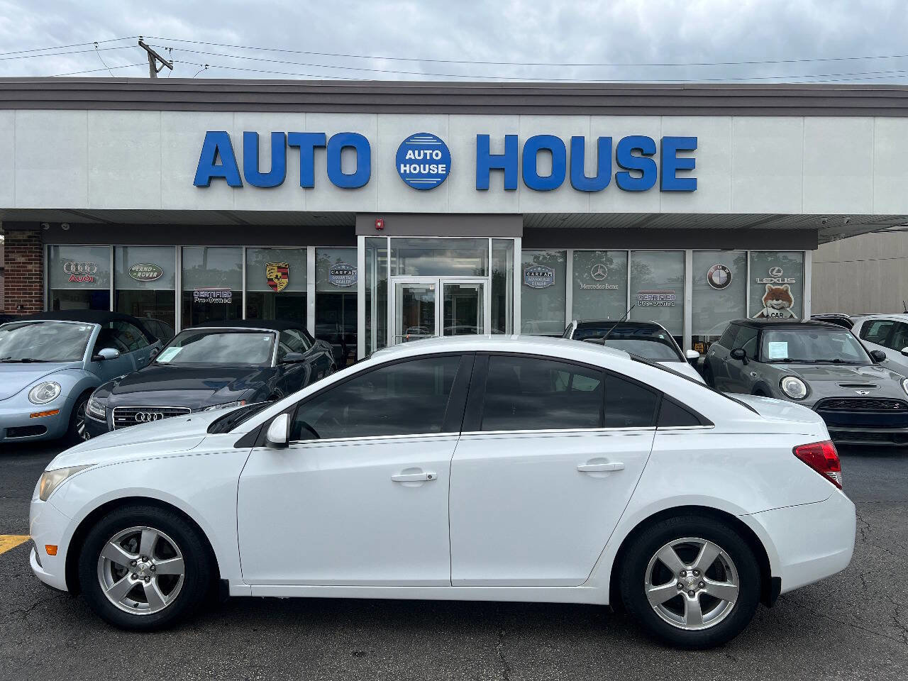 Used 2014 Chevrolet Cruze LT FWD image 8
