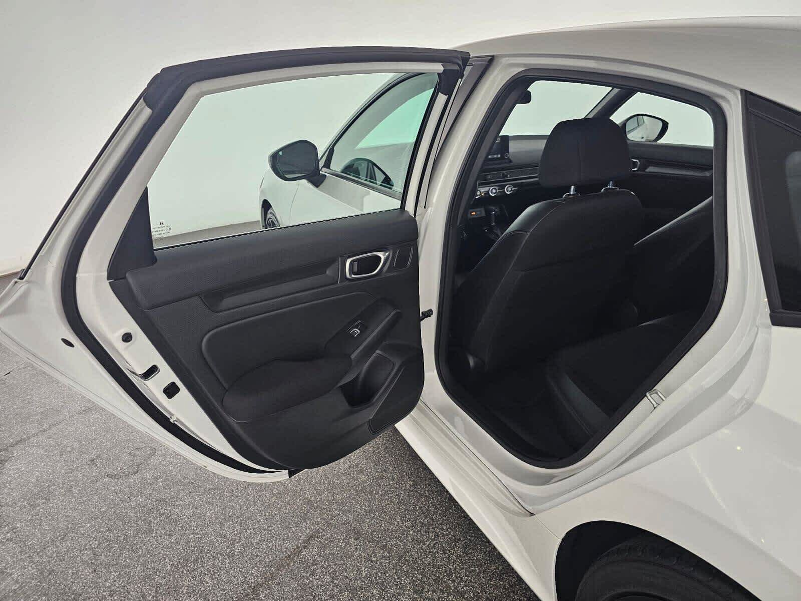 Used 2023 Honda Civic Sport image 15