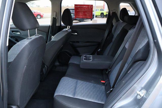 Certified 2023 Nissan Rogue SV image 13