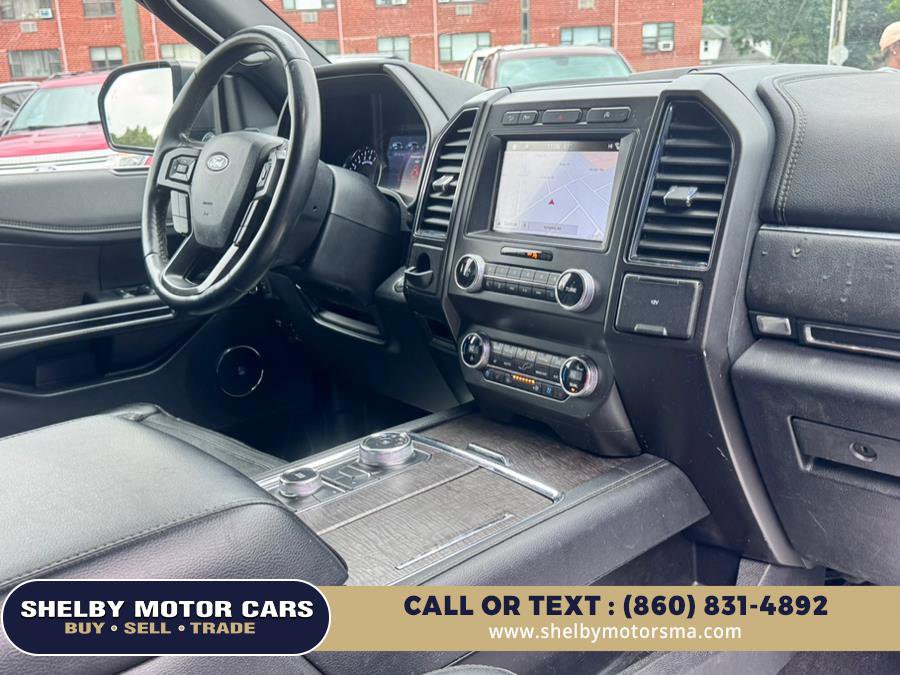 Used 2019 Ford Expedition Max Limited image 15