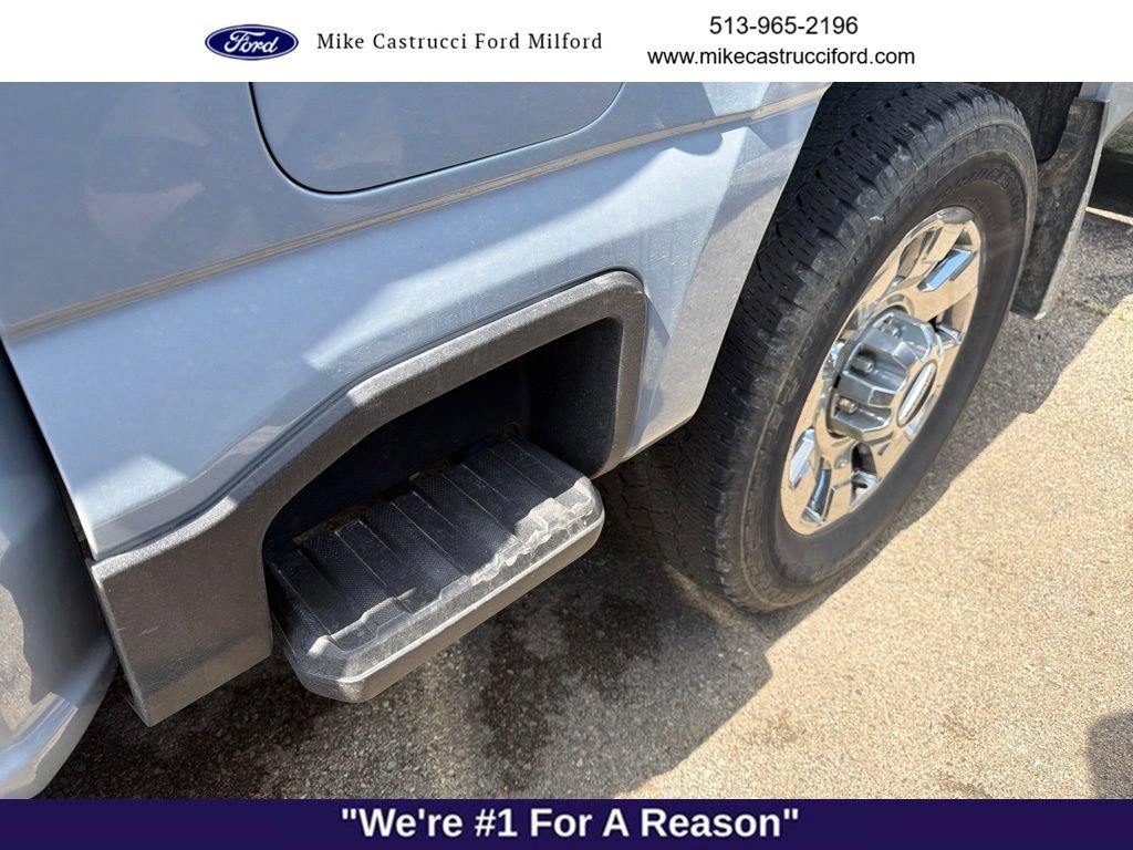 Used 2025 Ford F350 Lariat w/ Chrome Package AWD/4WD image 5