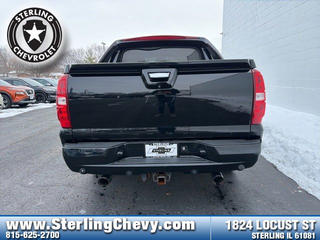 Used 2012 Chevrolet Avalanche LT w/ Suspension Package, Off-Road image 4