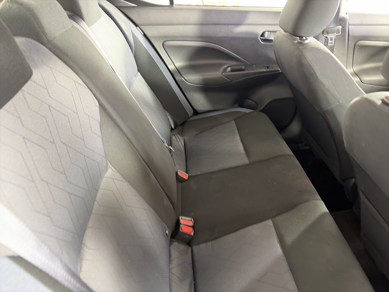 Used 2025 Nissan Versa SV FWD image 23