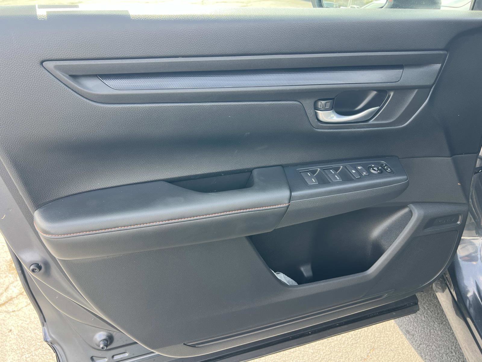 Certified 2024 Honda CR-V Sport image 6