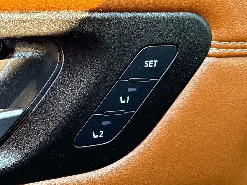 Certified 2023 Nissan Pathfinder Platinum AWD/4WD image 22
