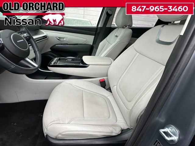 Used 2025 Hyundai Tucson Limited AWD/4WD image 12