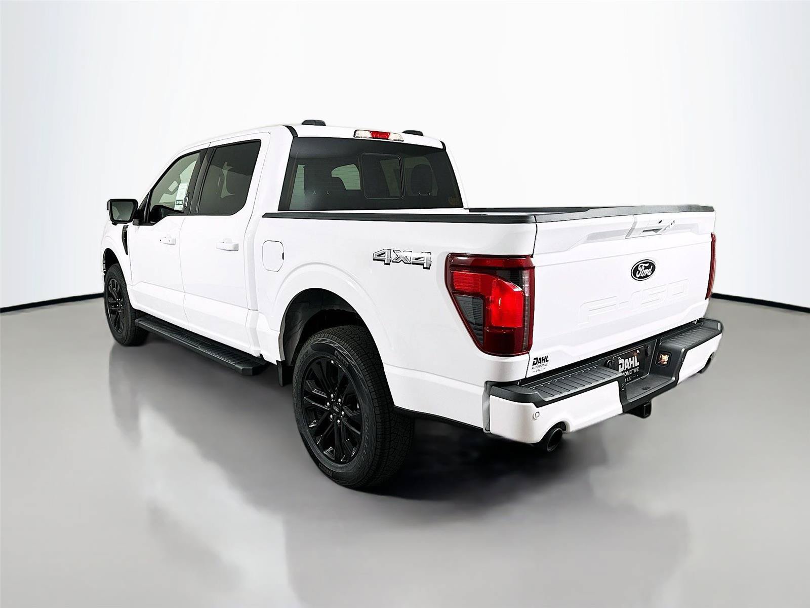 New 2026 Ford F150 XLT w/ Equipment Group 302A MID AWD/4WD image 10
