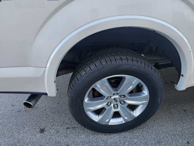 Used 2018 Ford F150 Platinum w/ Equipment Group 701A Luxury AWD/4WD image 15