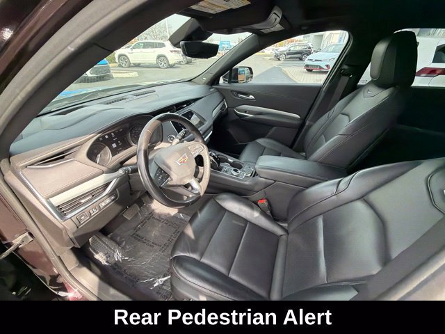 Used 2020 Cadillac XT4 Premium Luxury AWD/4WD image 22
