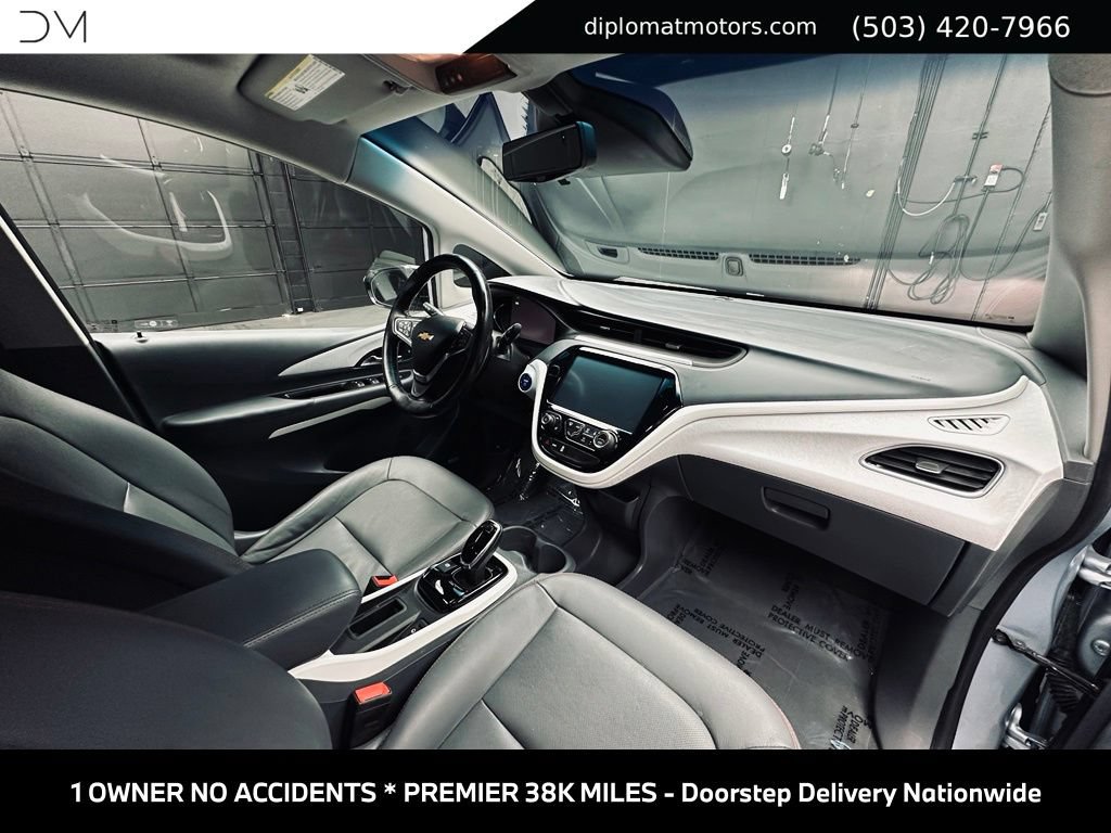 Used 2017 Chevrolet Bolt Premier w/ Driver Confidence II Package FWD image 19