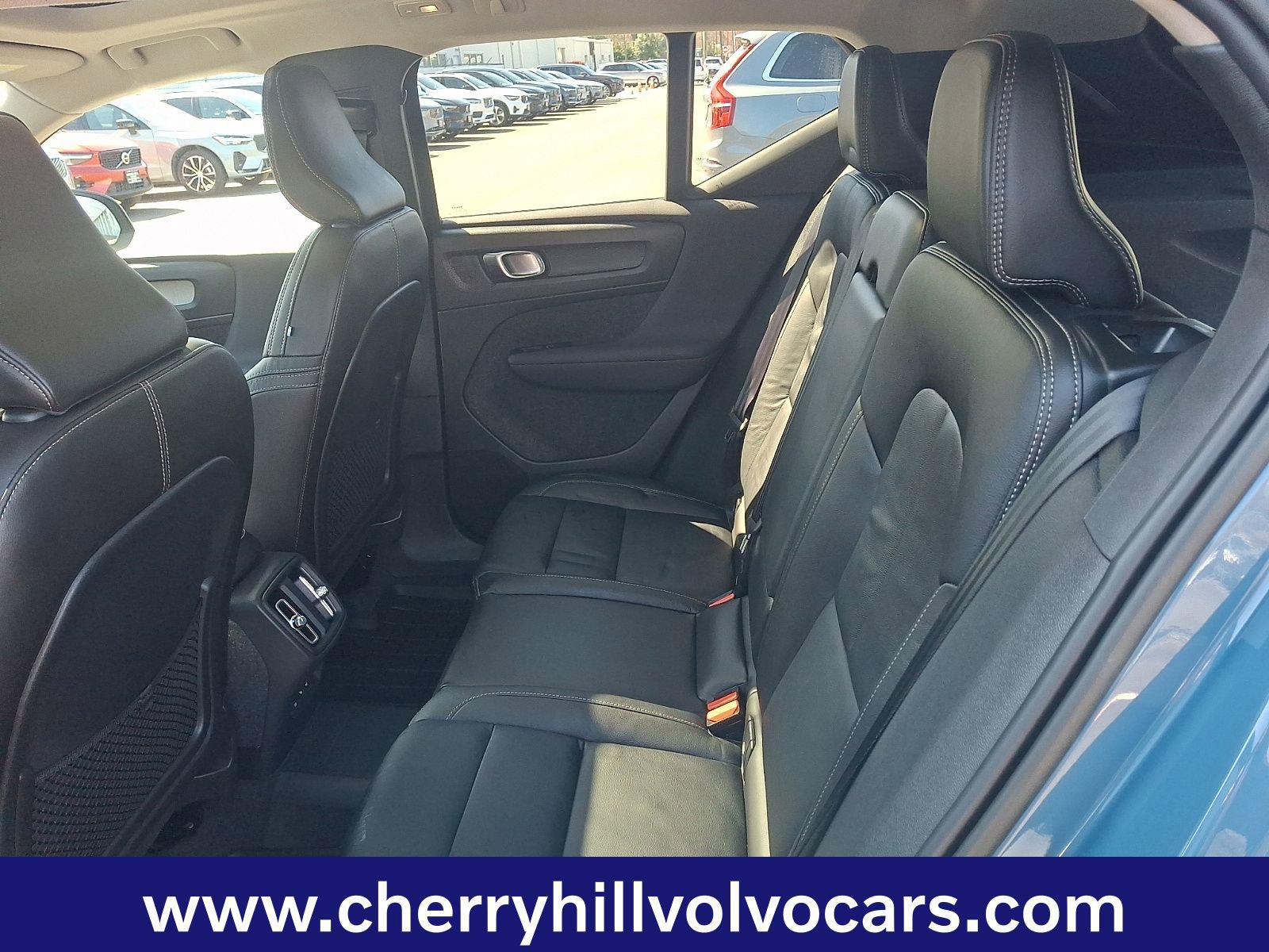 Certified 2023 Volvo XC40 B5 Plus w/ Driver Assist Package image 11