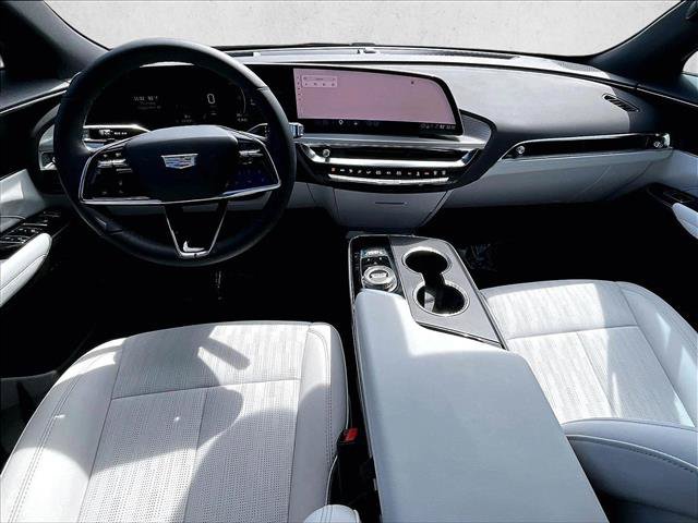 Certified 2025 Cadillac Lyriq Luxury RWD image 16
