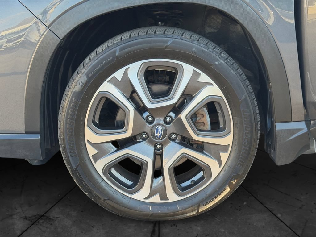Used 2023 Subaru Ascent Limited w/ Technology Package AWD/4WD image 27