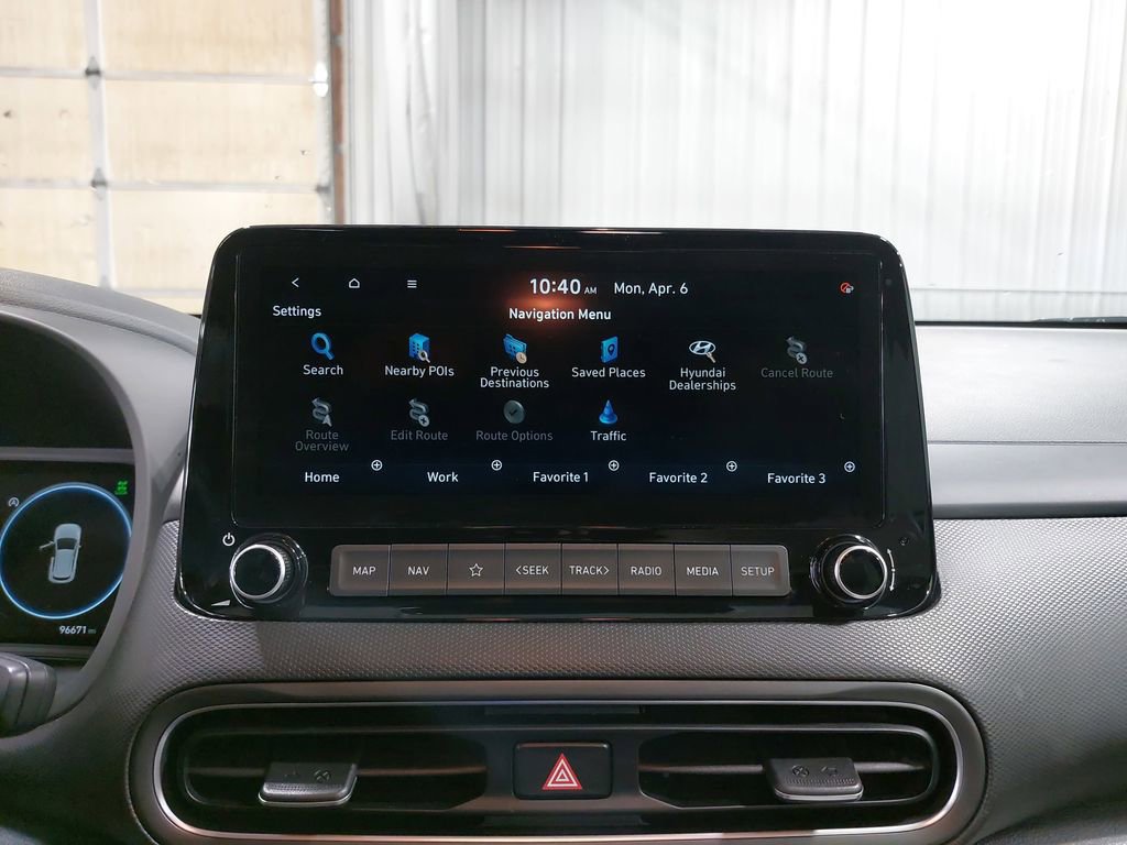 Used 2022 Hyundai Kona Limited AWD/4WD image 37