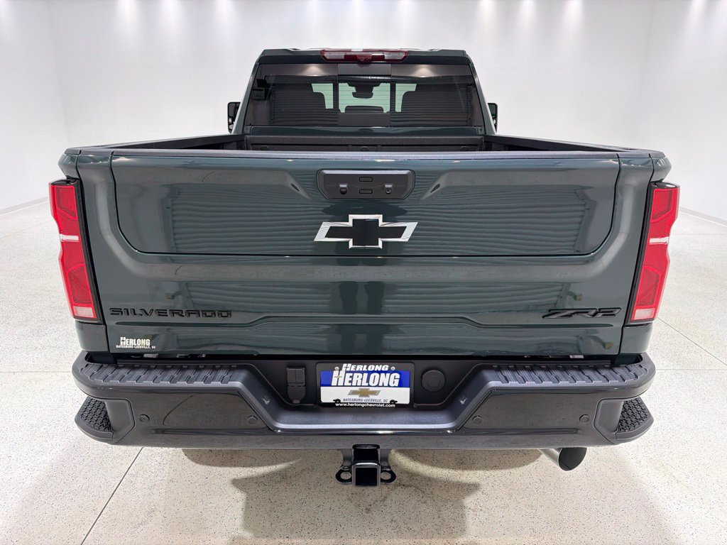 New 2026 Chevrolet Silverado 2500 ZR2 w/ LPO, Dark Essentials Package AWD/4WD image 4