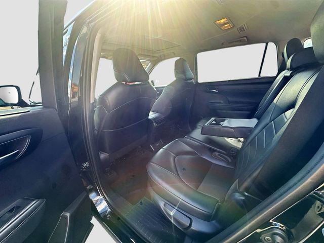 Used 2022 Toyota Highlander XLE image 25