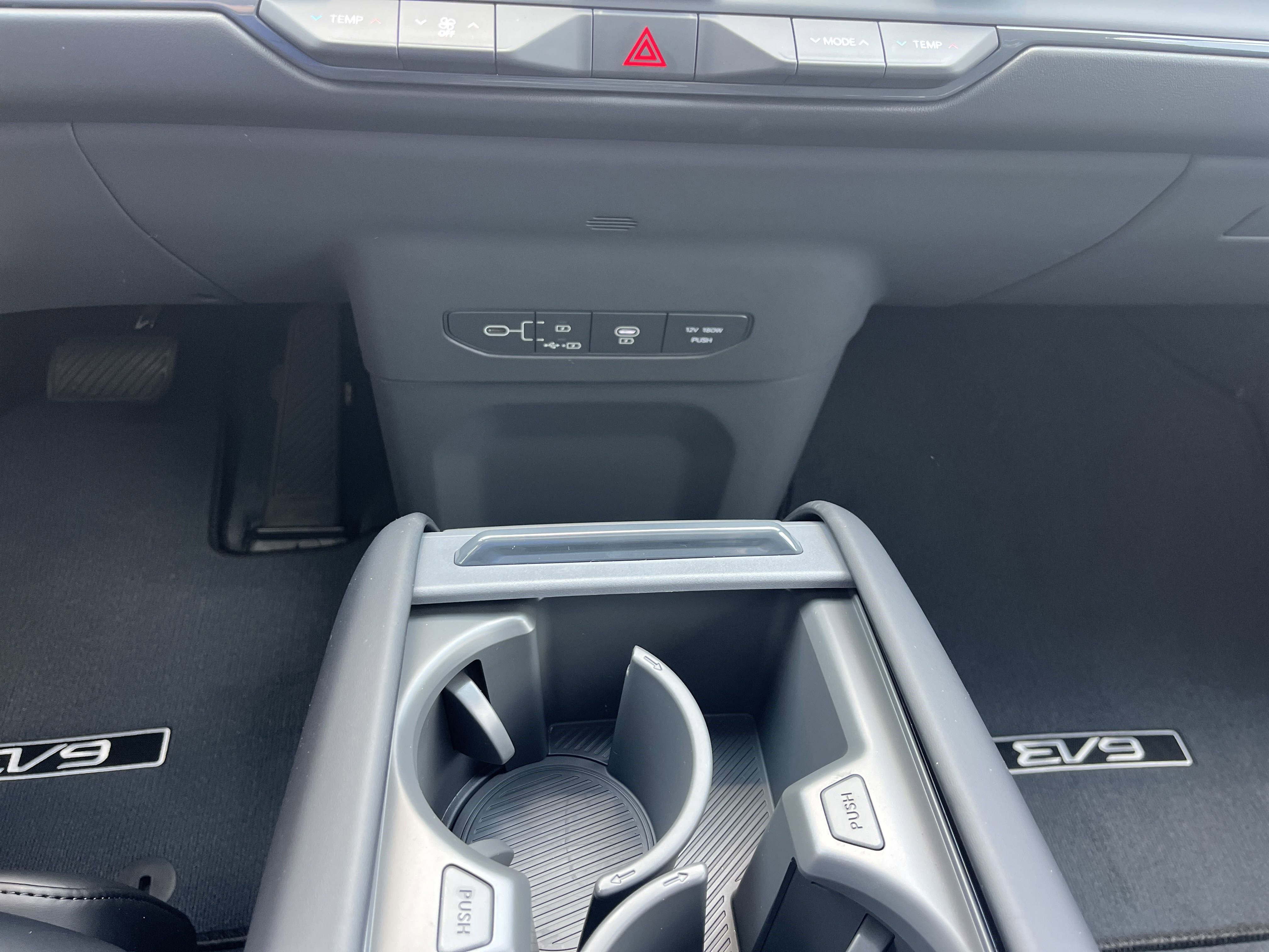 New 2026 Kia EV9 Land w/ Nightfall Edition Package image 12