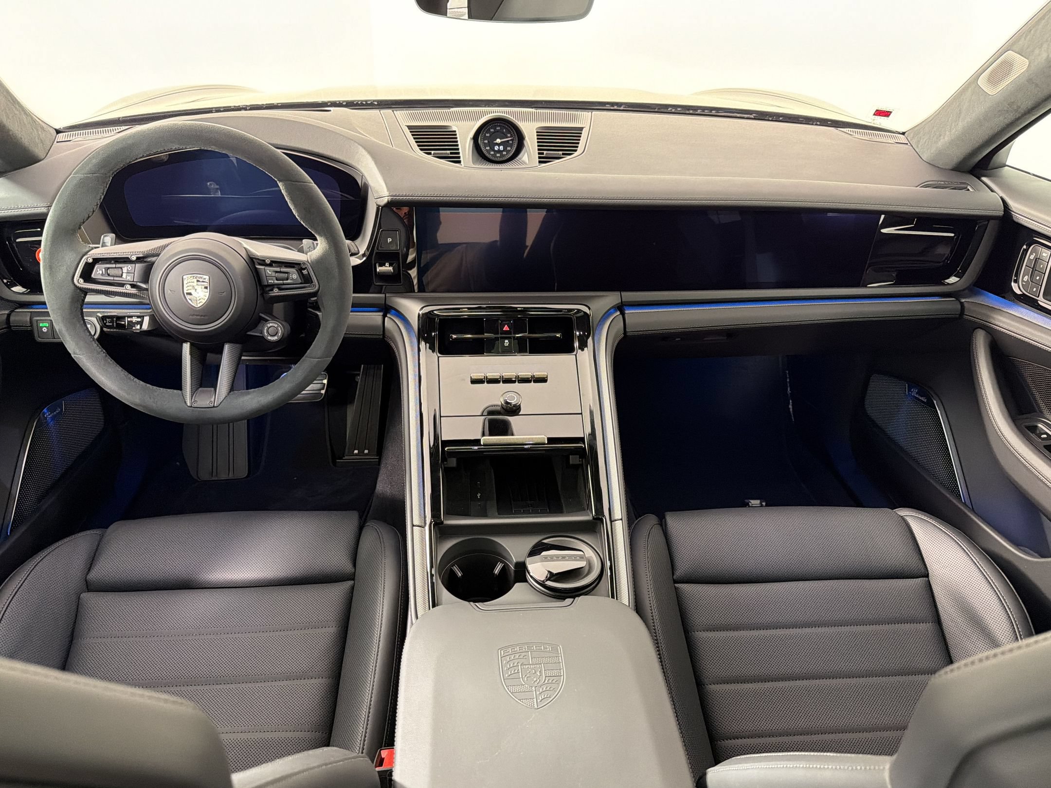 New 2026 Porsche Panamera 4 E-Hybrid AWD/4WD image 21