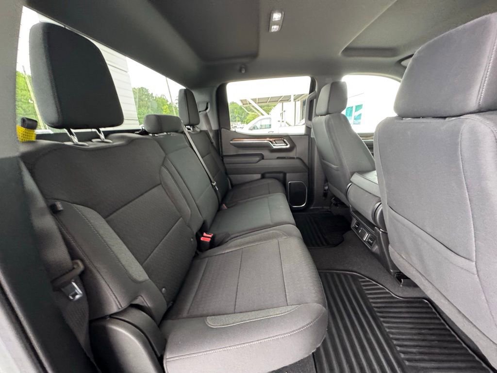 Used 2023 Chevrolet Silverado 1500 LT w/ Z71 Off-Road Package image 24